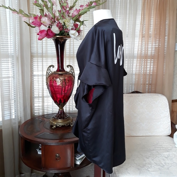 Victoria's secret black cami robe - Picture 3 of 8